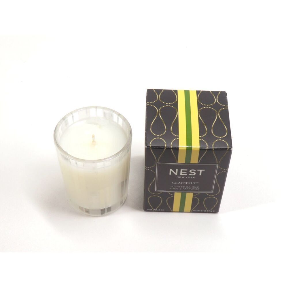 Nest New York Grapefruit Scented Candle 2oz NIB Lily of Valley Coriander Blossom